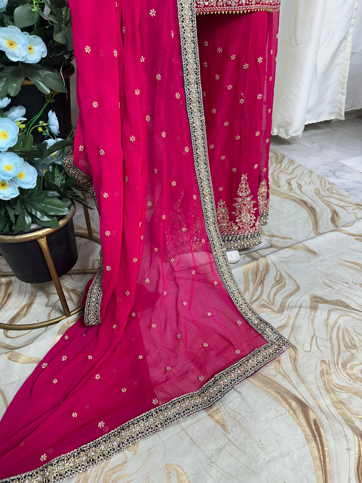 SG632 Chiffon Shocking Pink