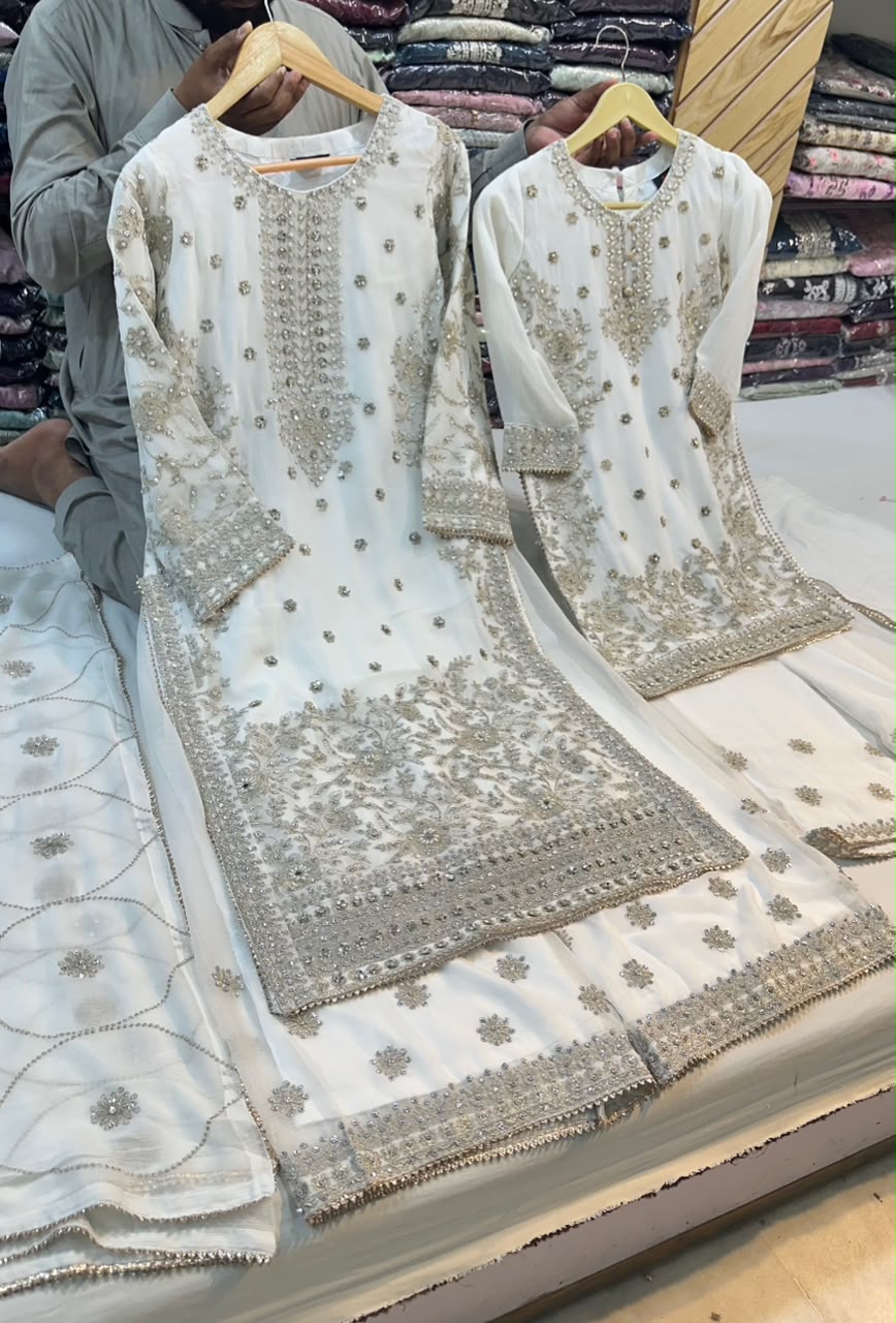 SG1211 Chiffon White