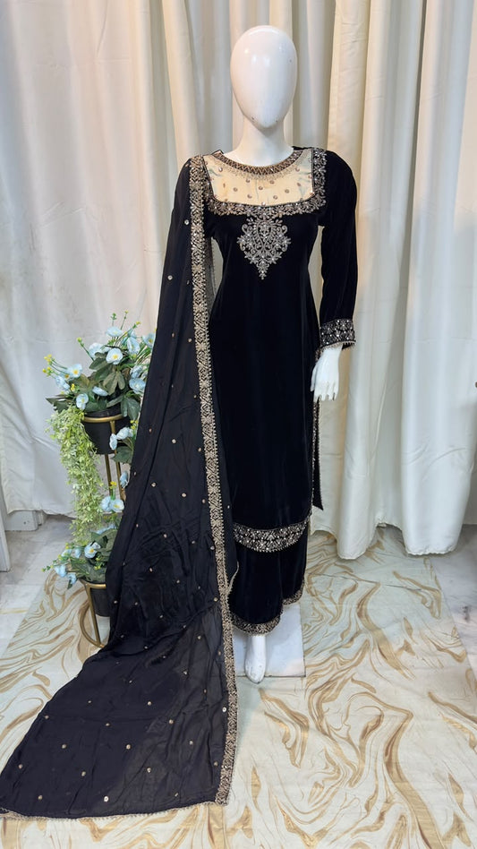 SG221 Velvet Black