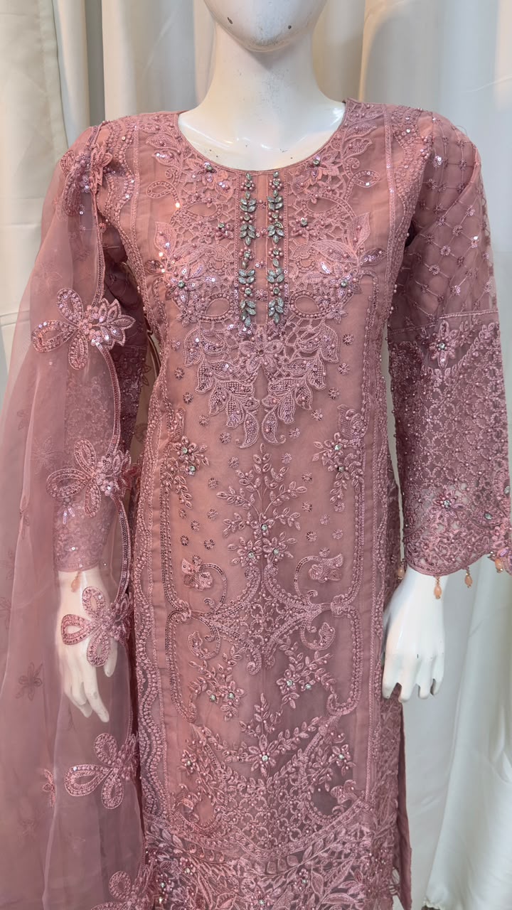 SG739 Organza Peach