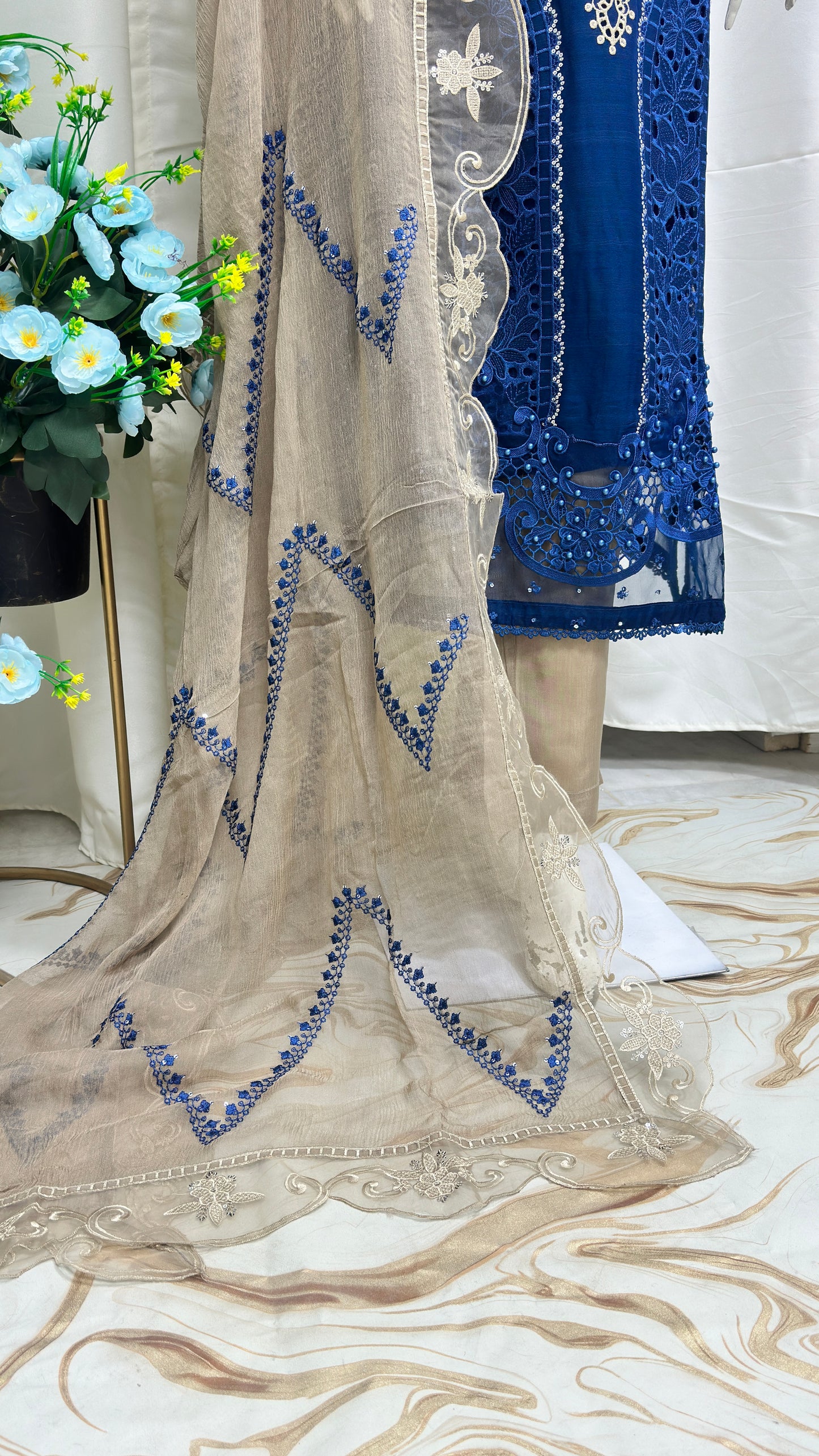 B1814 Tai&dai  Beige Blue