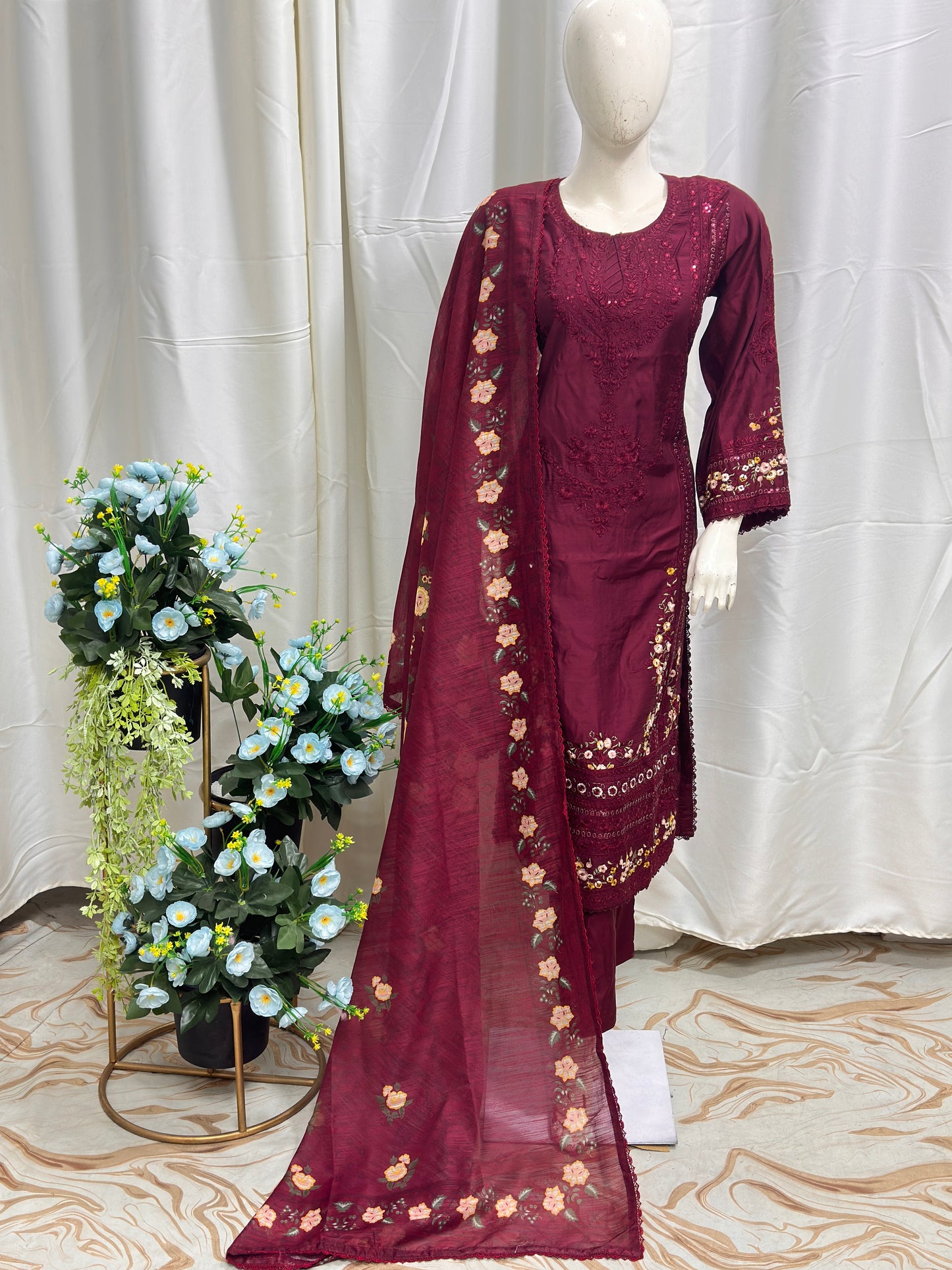 SG2401 Viscose Mehroon