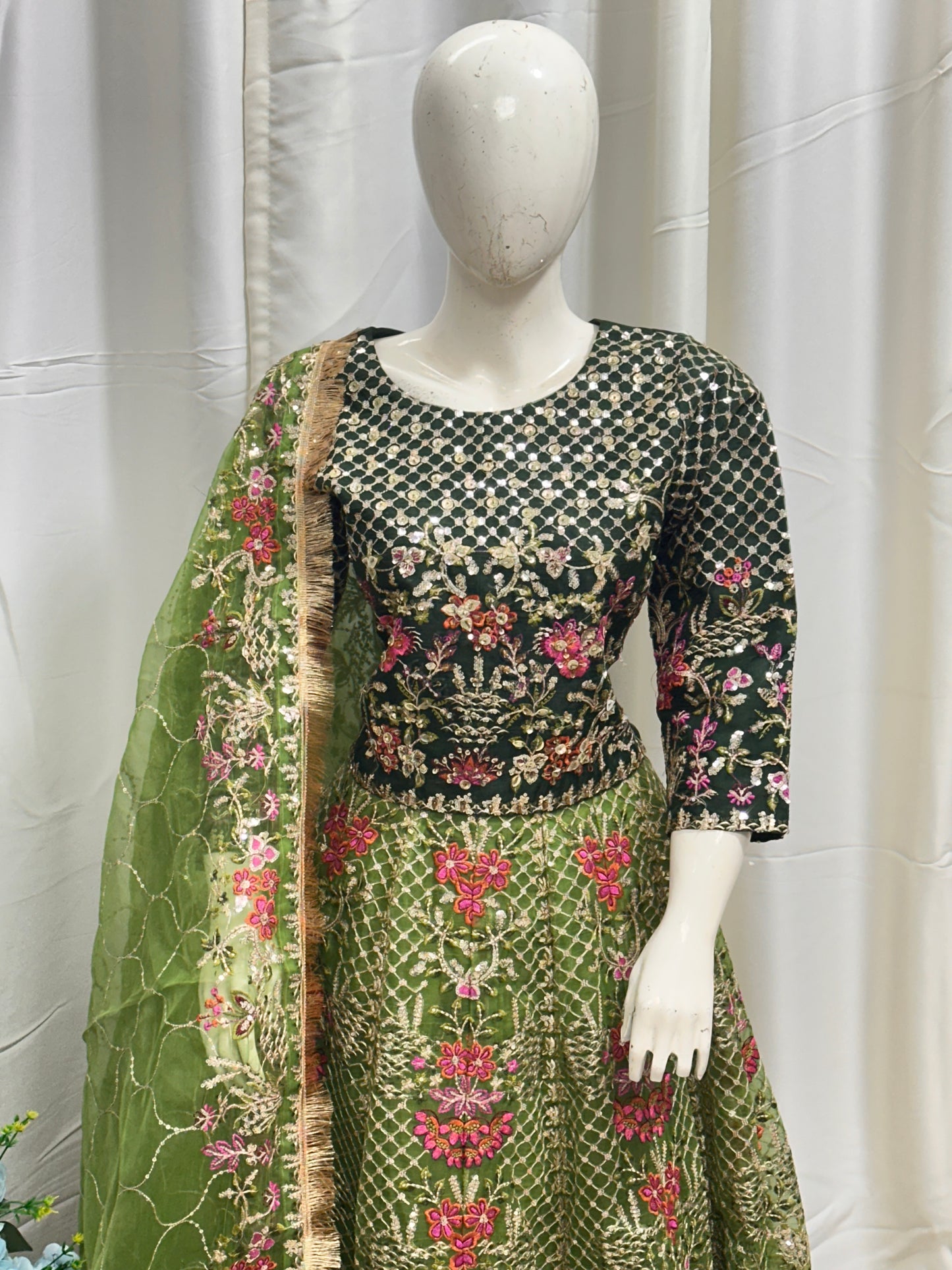 FG152 Lehnga Green Mehndi
