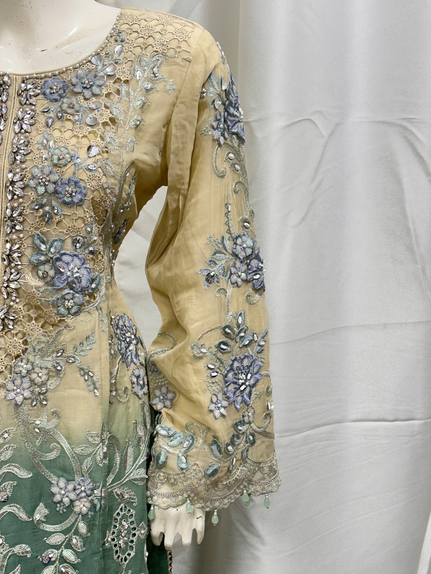 SJ3596 Chiffon Beige Mint