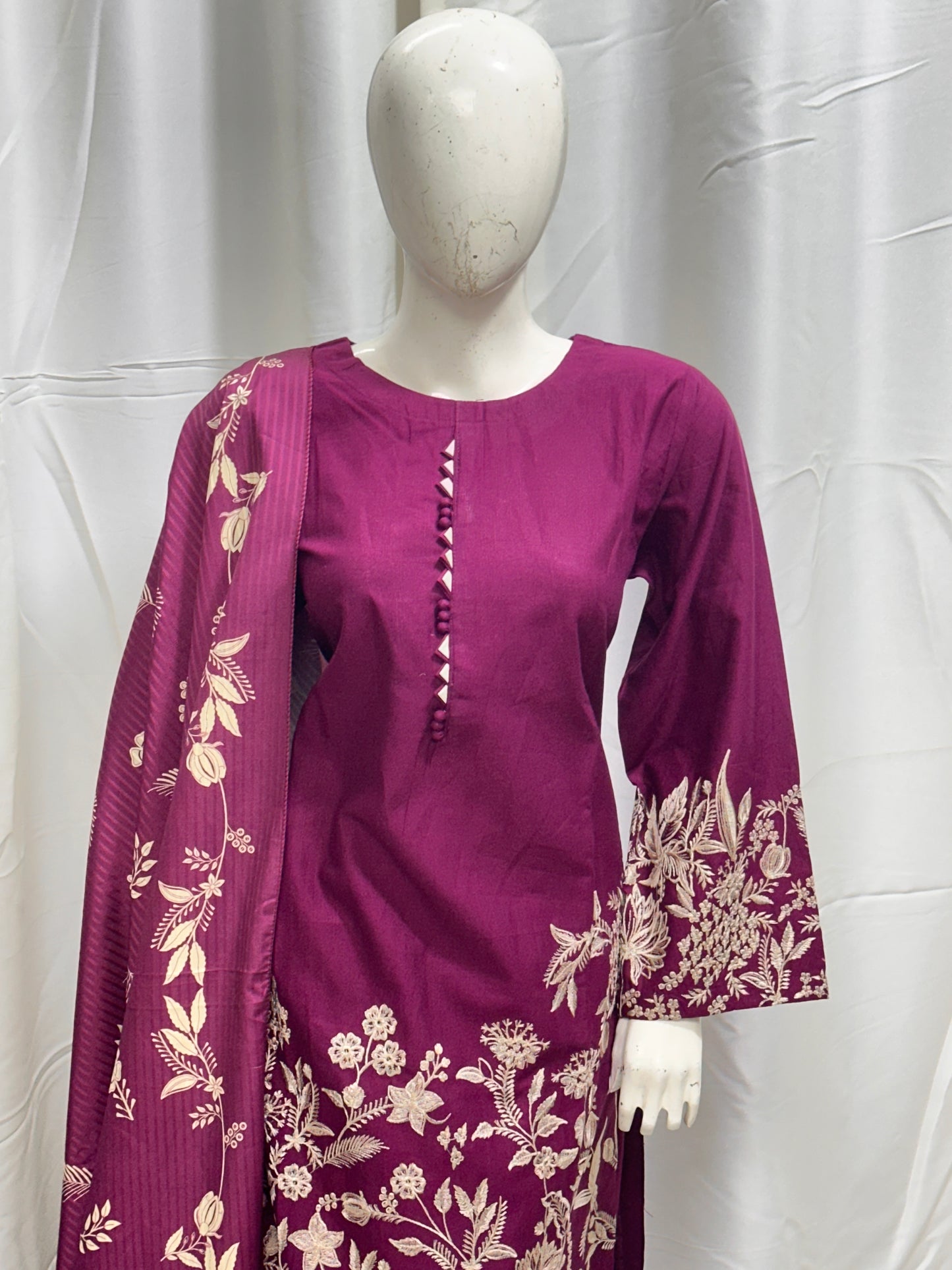 SG1103 Khaddar Margenda