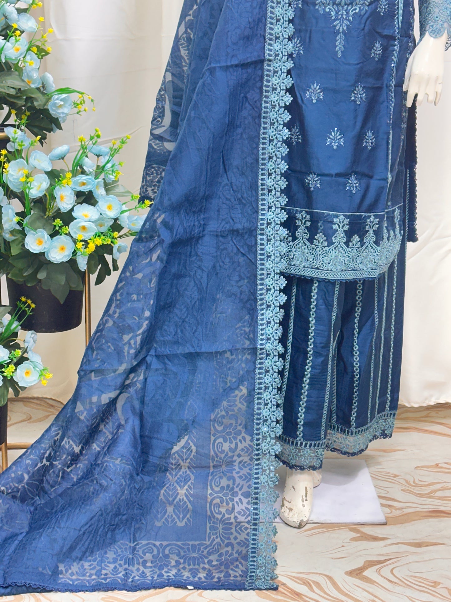 SG2128 Viscose Blue