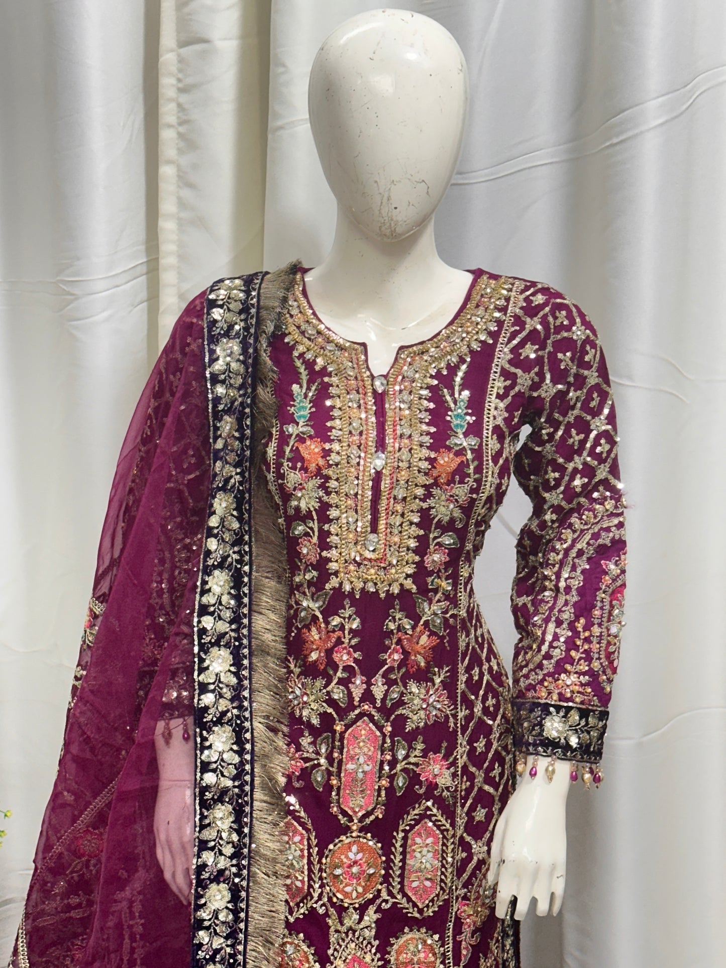 B1786 Chiffon Mehroon