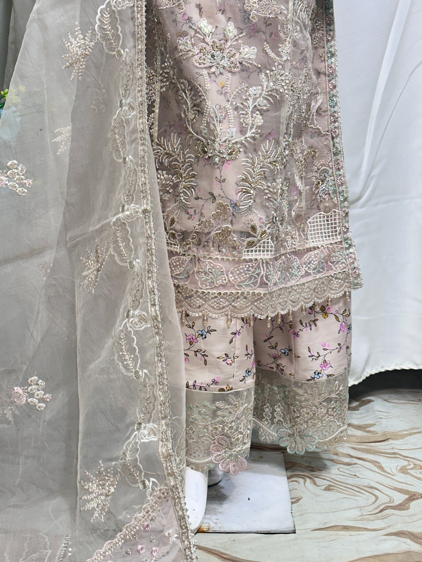 SJ3723 Organza Beige