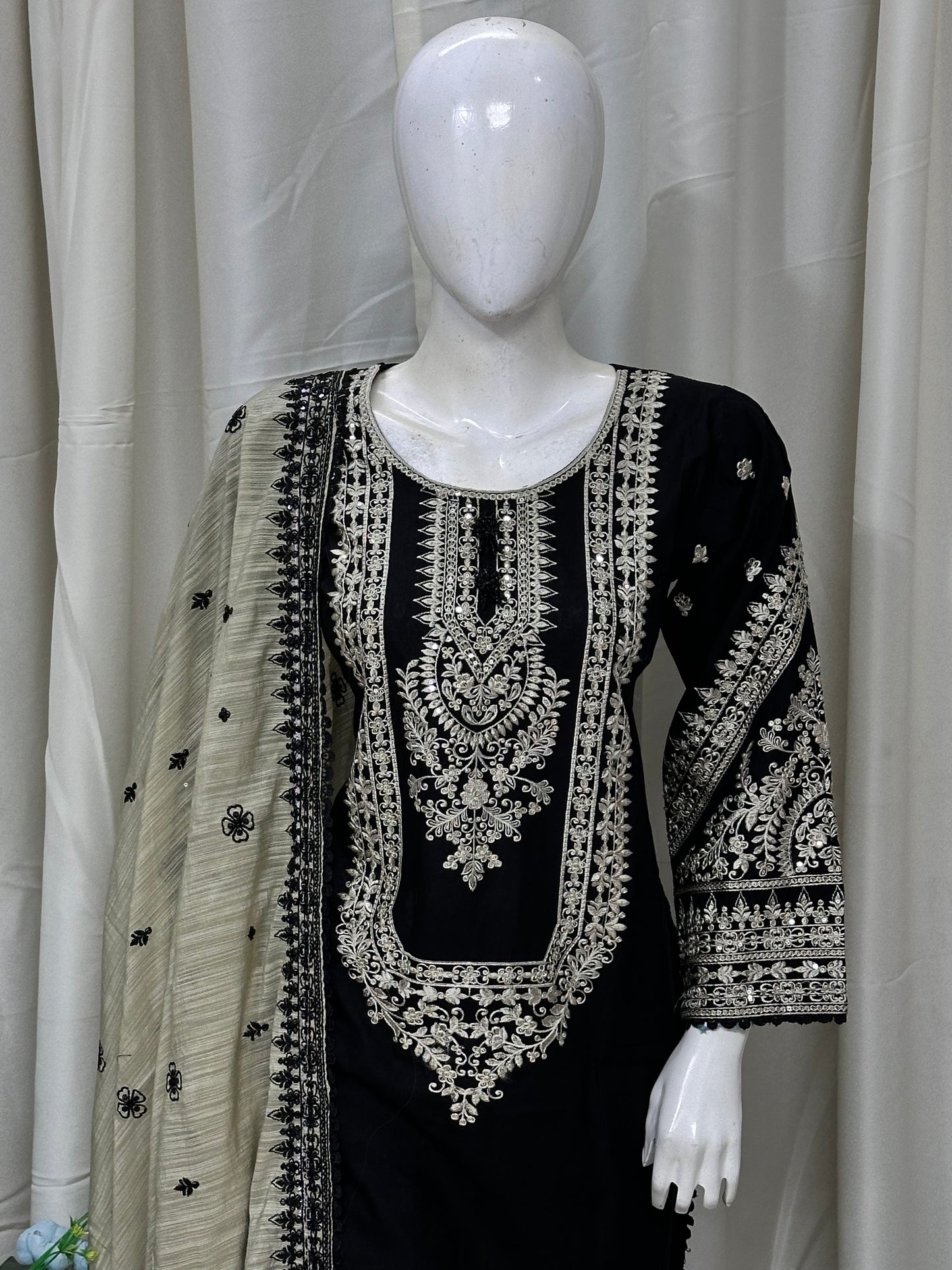 SG2517 Cotton Black