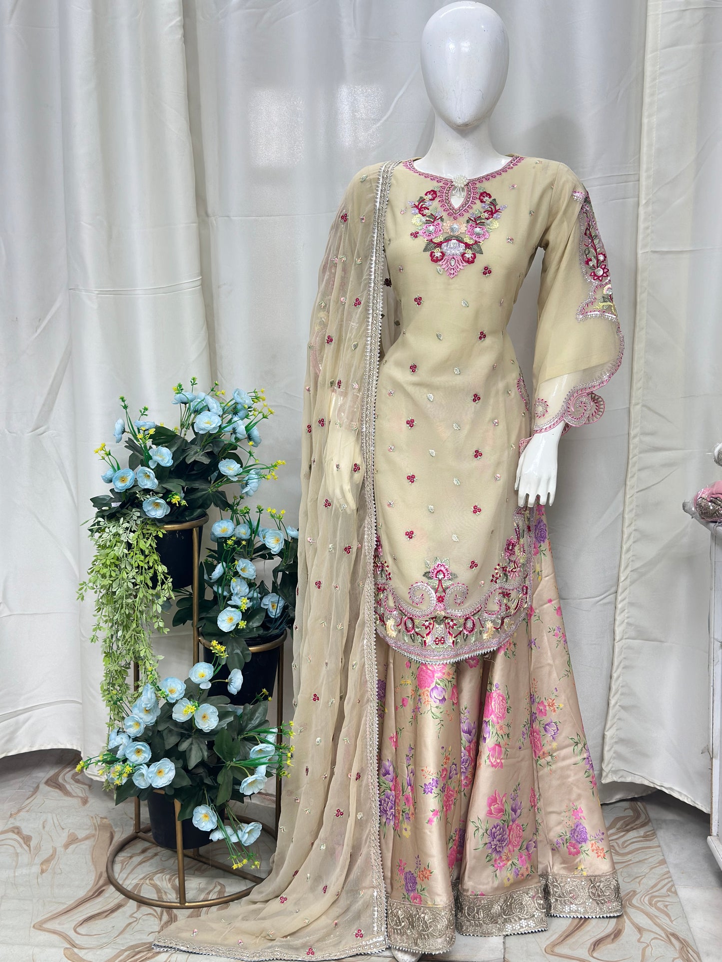 Karma Saj Dhaj 524 Beige