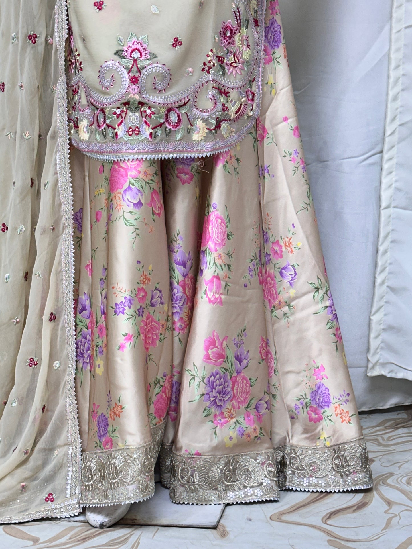 Karma Saj Dhaj 524 Beige