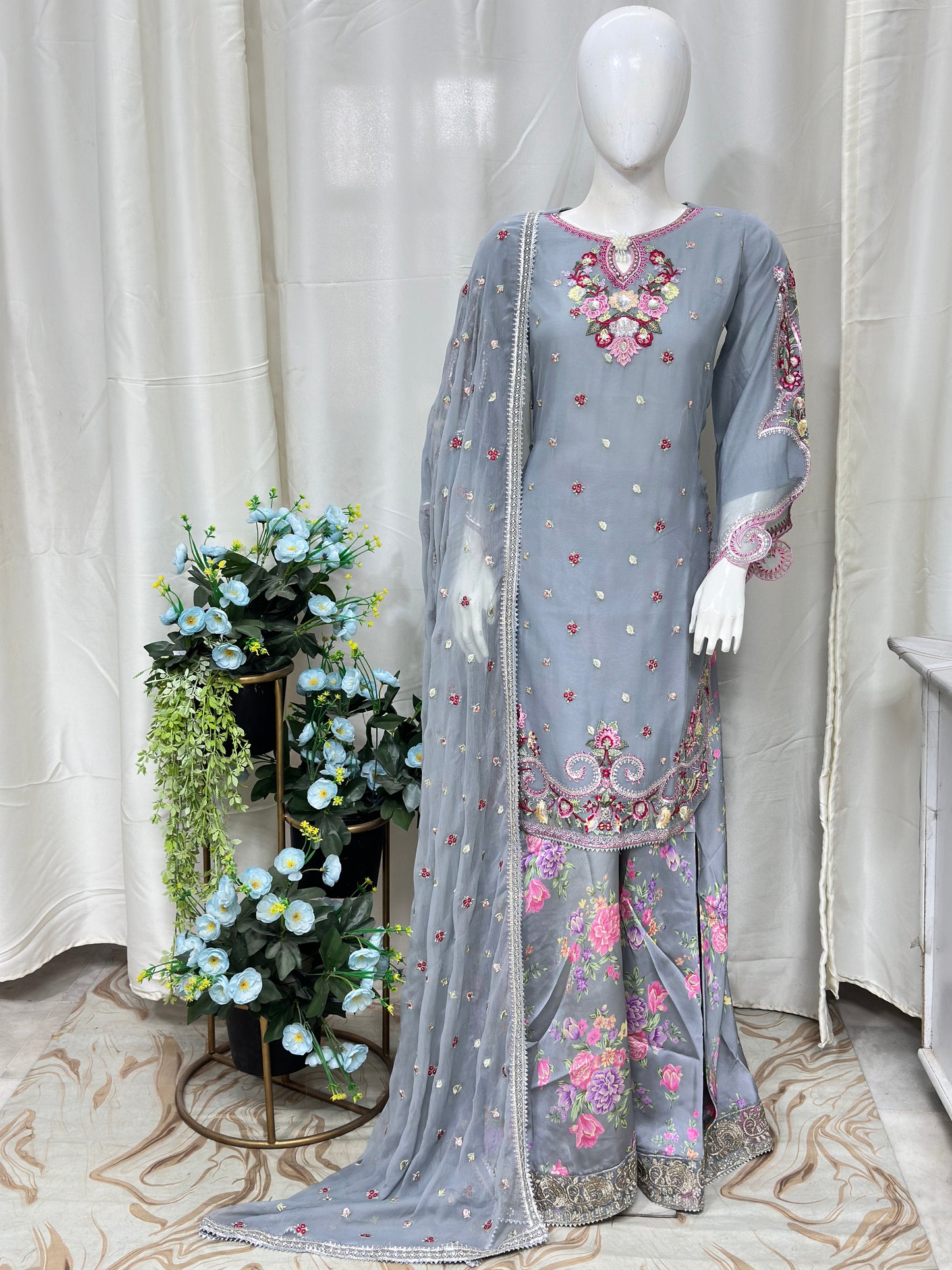 Karma Saj Dhaj 524 Dusty-Grey