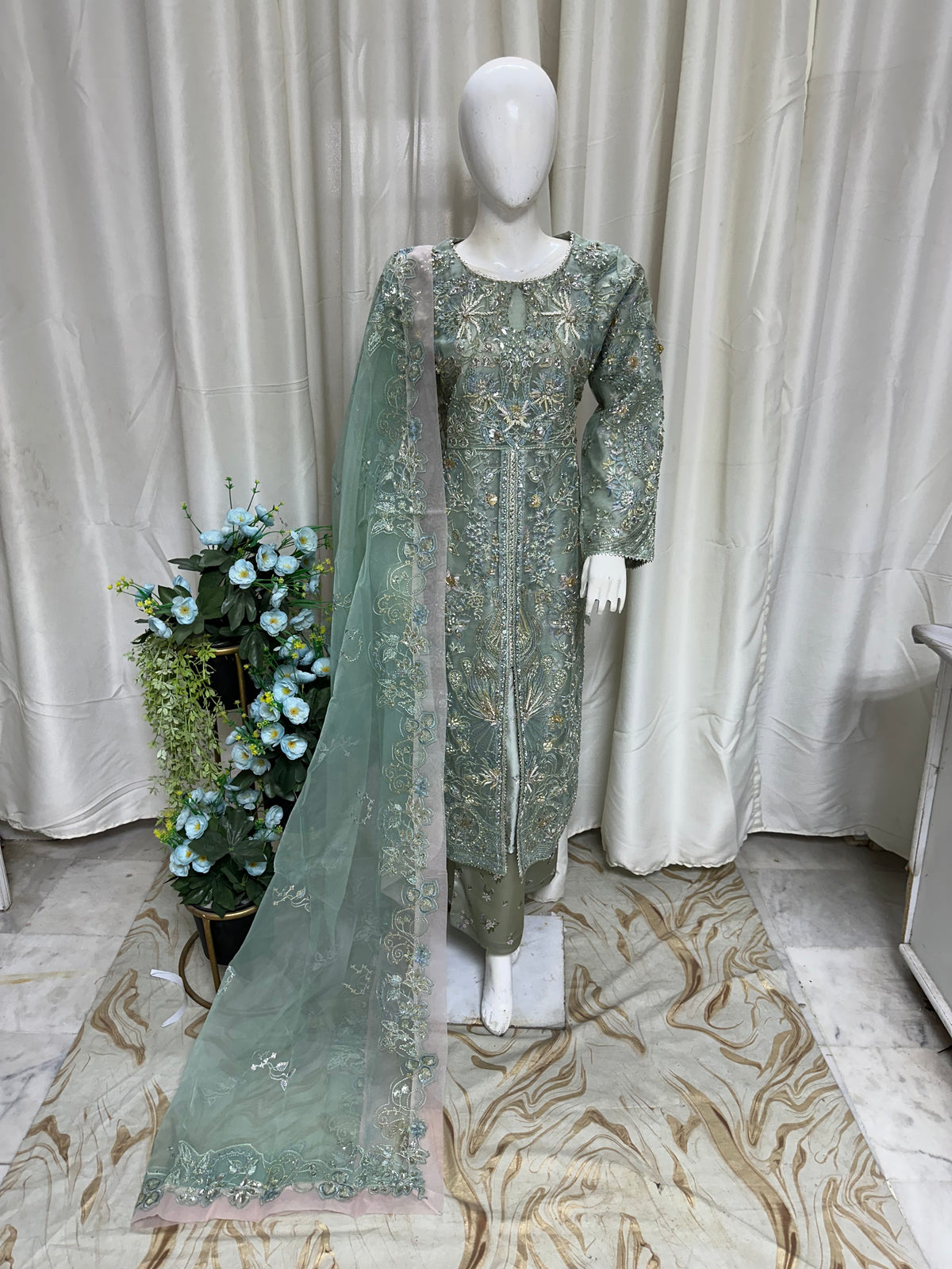 SJ3332 Organza Sage Green