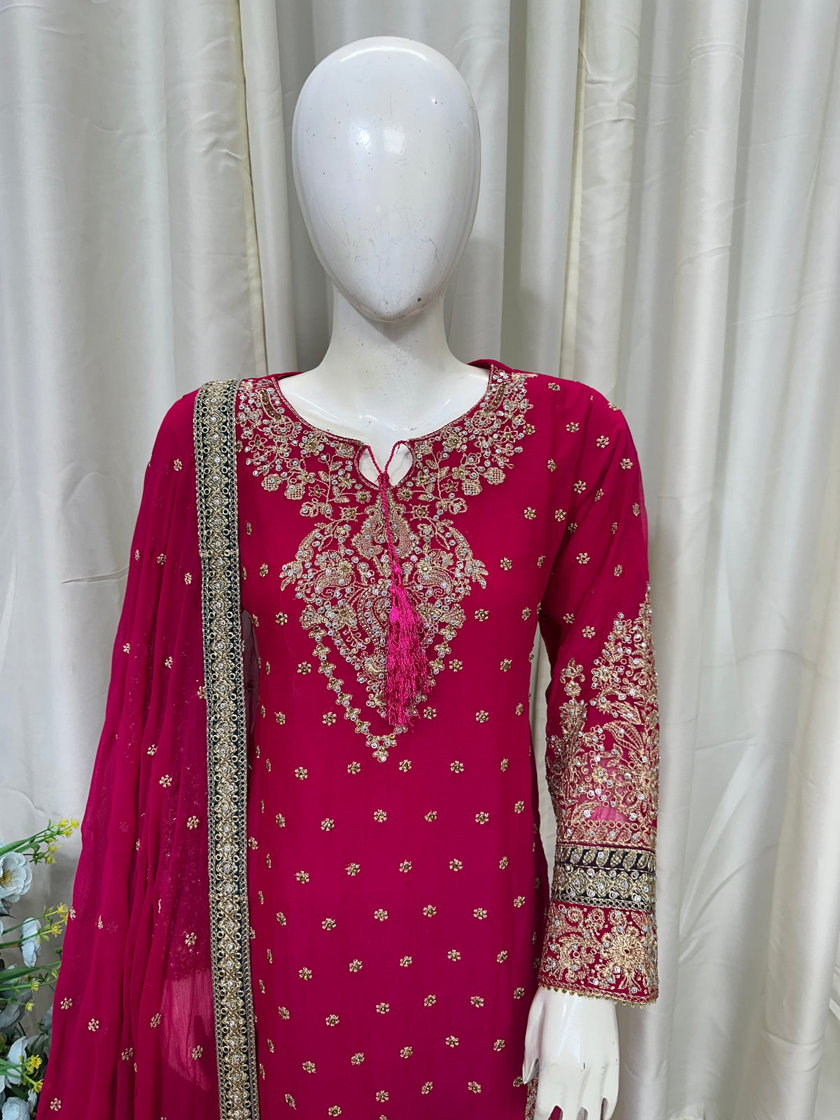SG632 Chiffon Shocking Pink