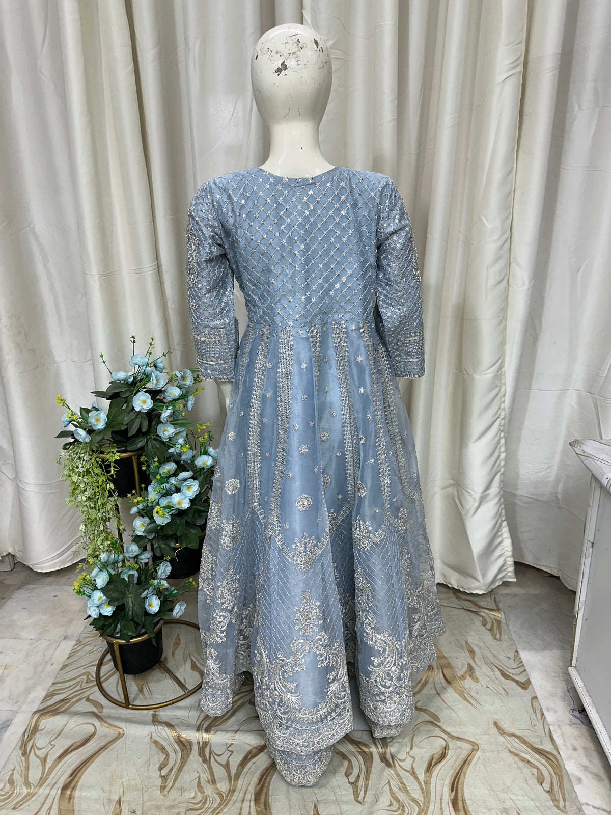 FG 185 Organza Maxi Ice Blue