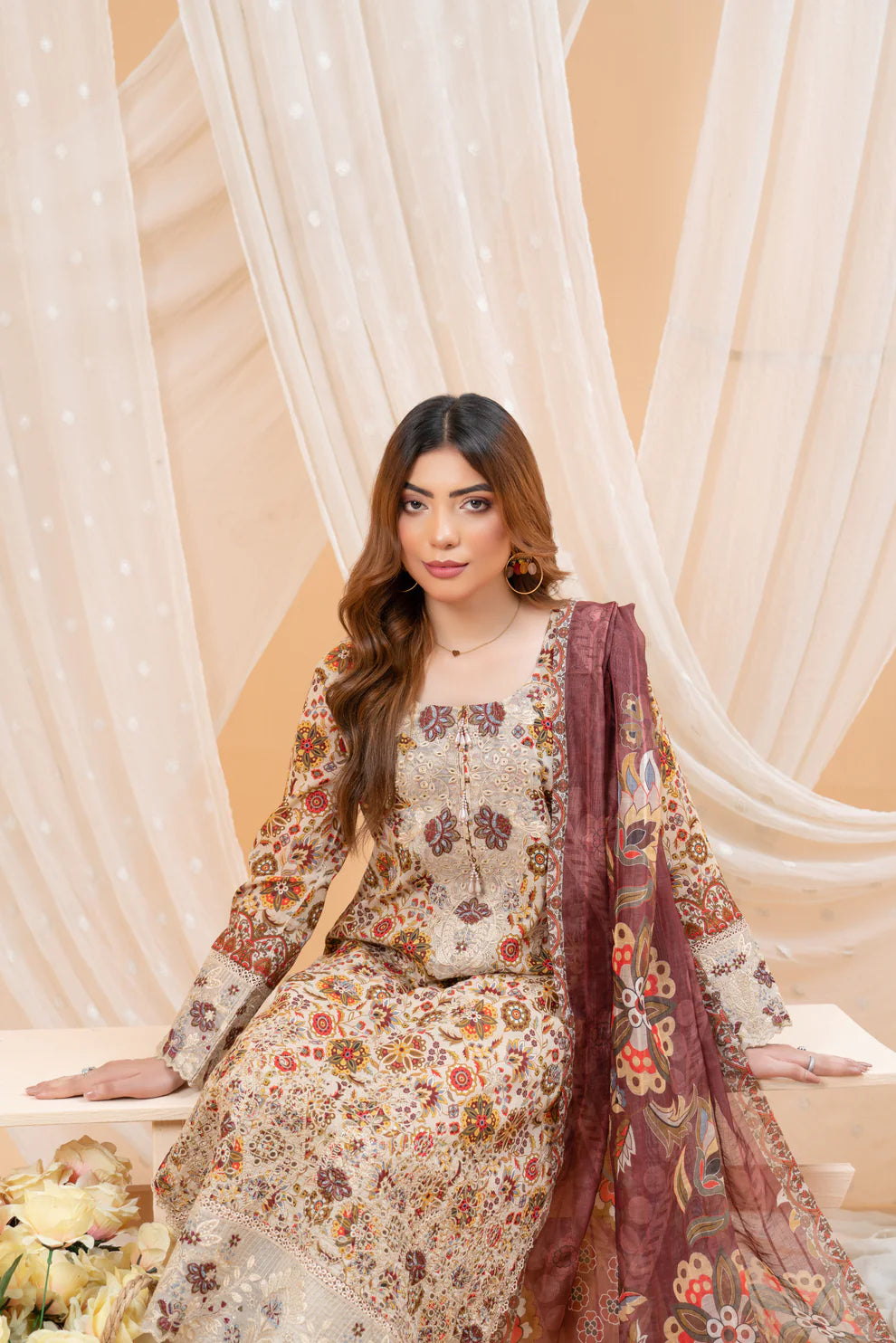 Munira Lawn Cream