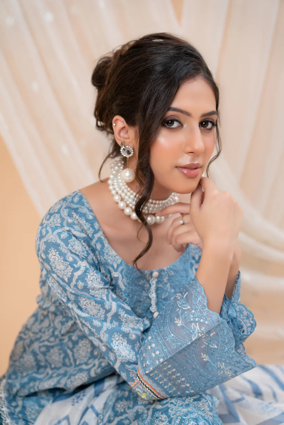 Munira Lawn Blue