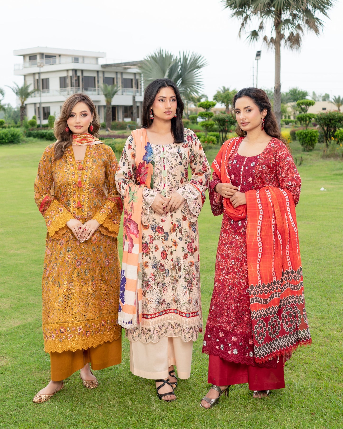 Munira Lawn Cream