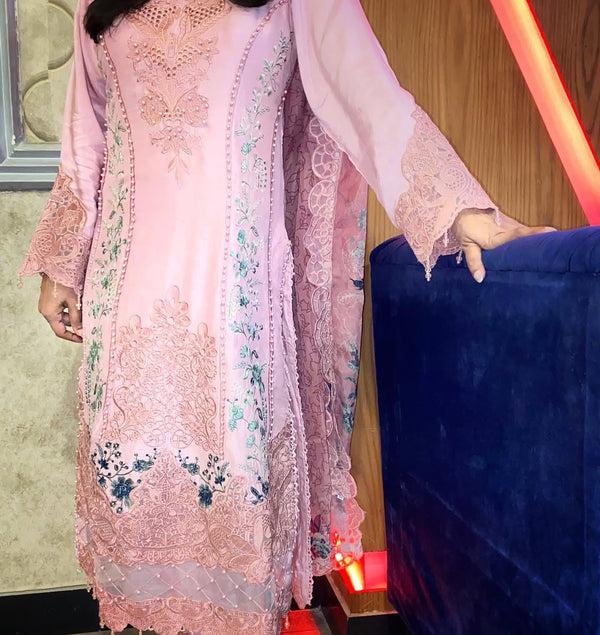 Farha Naz