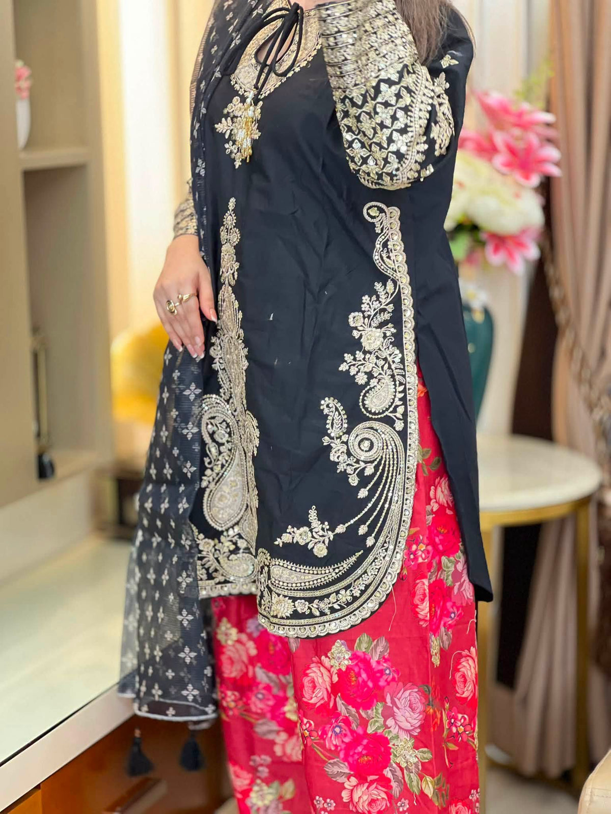 SJ3842 Silk Black