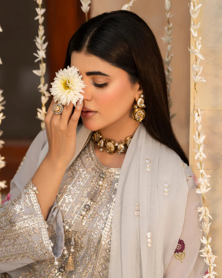 KC Hayat 496 Glacier Gray