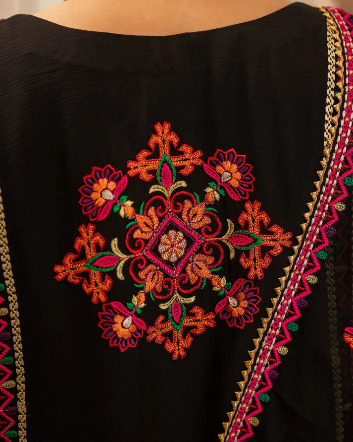 KC Hayat 492 Black