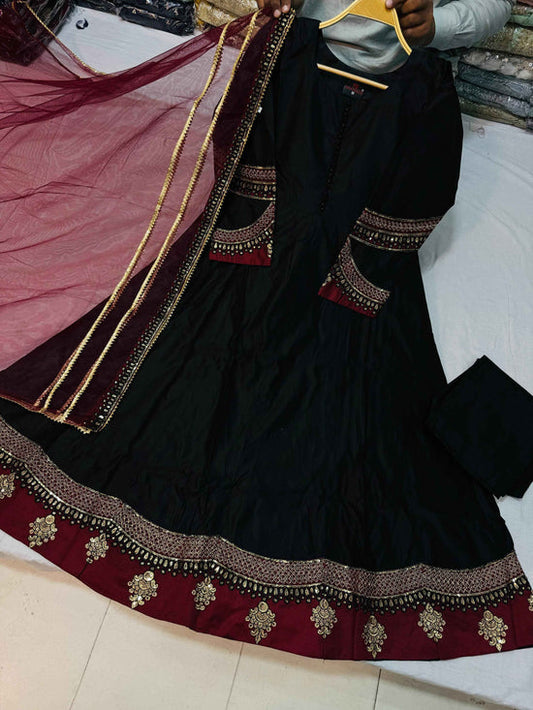 Khadi Embroiled Frock With Dupatta Black