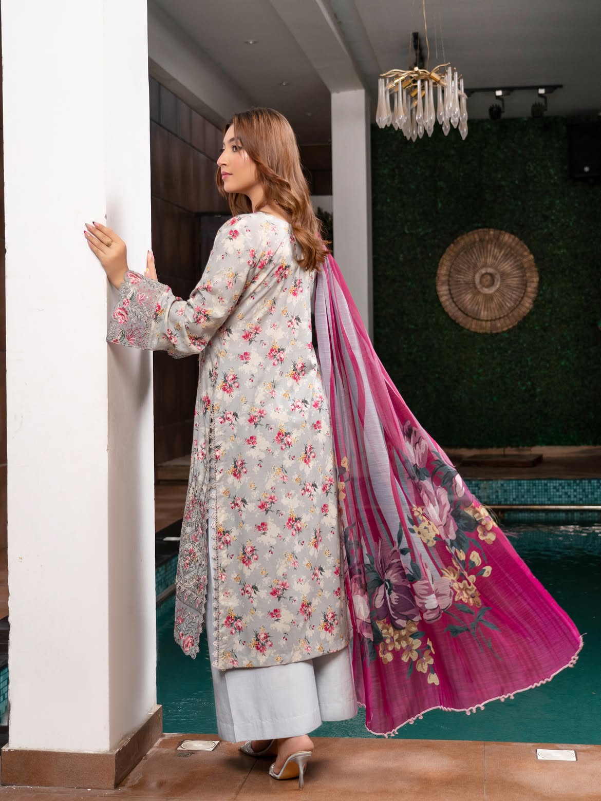 Munira Lawn Shirt Light Grey