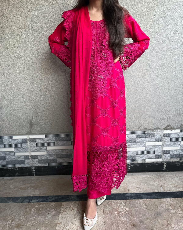 Duwa Fatima karachi