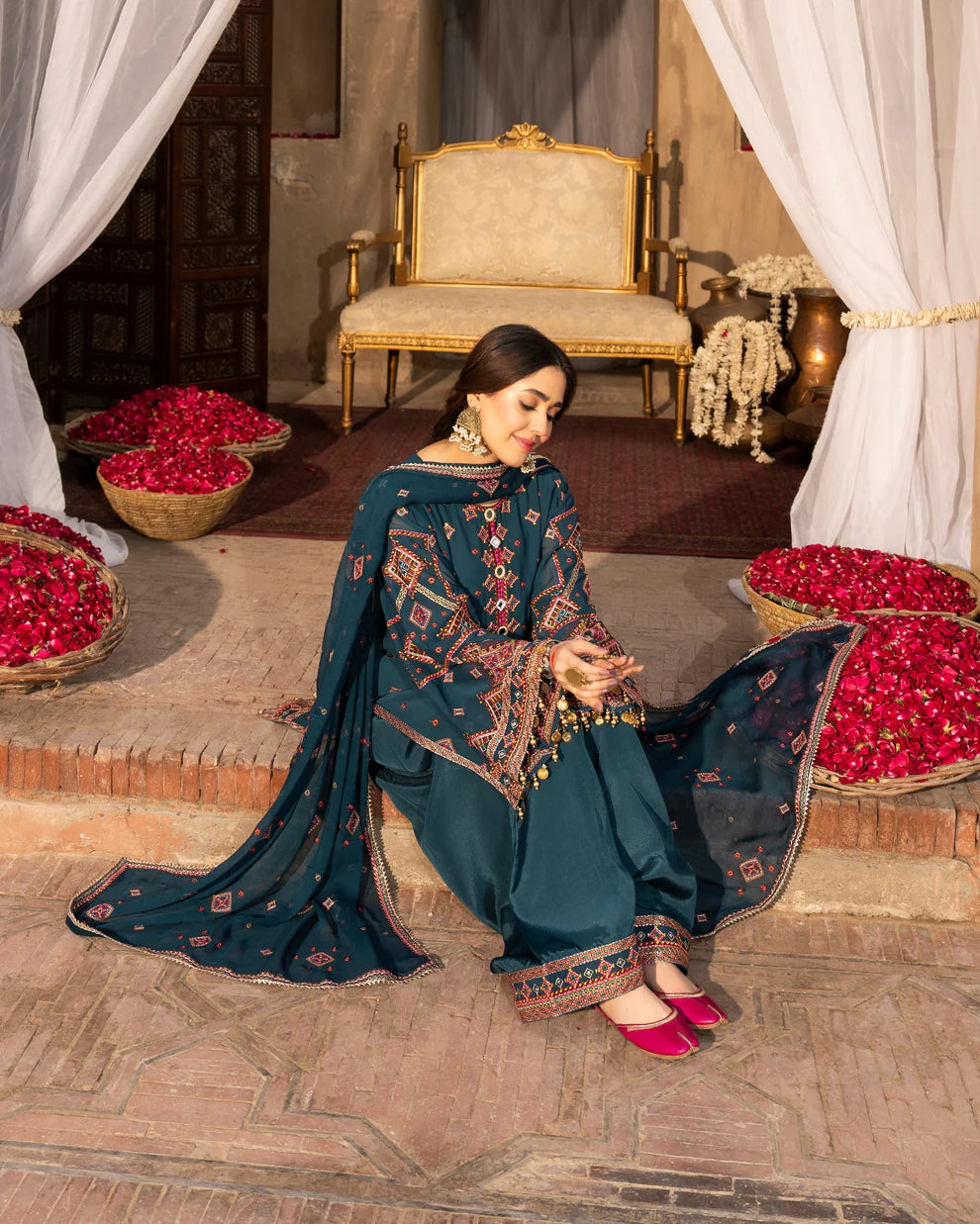 Karma Saj Dhaj 527 Emerald