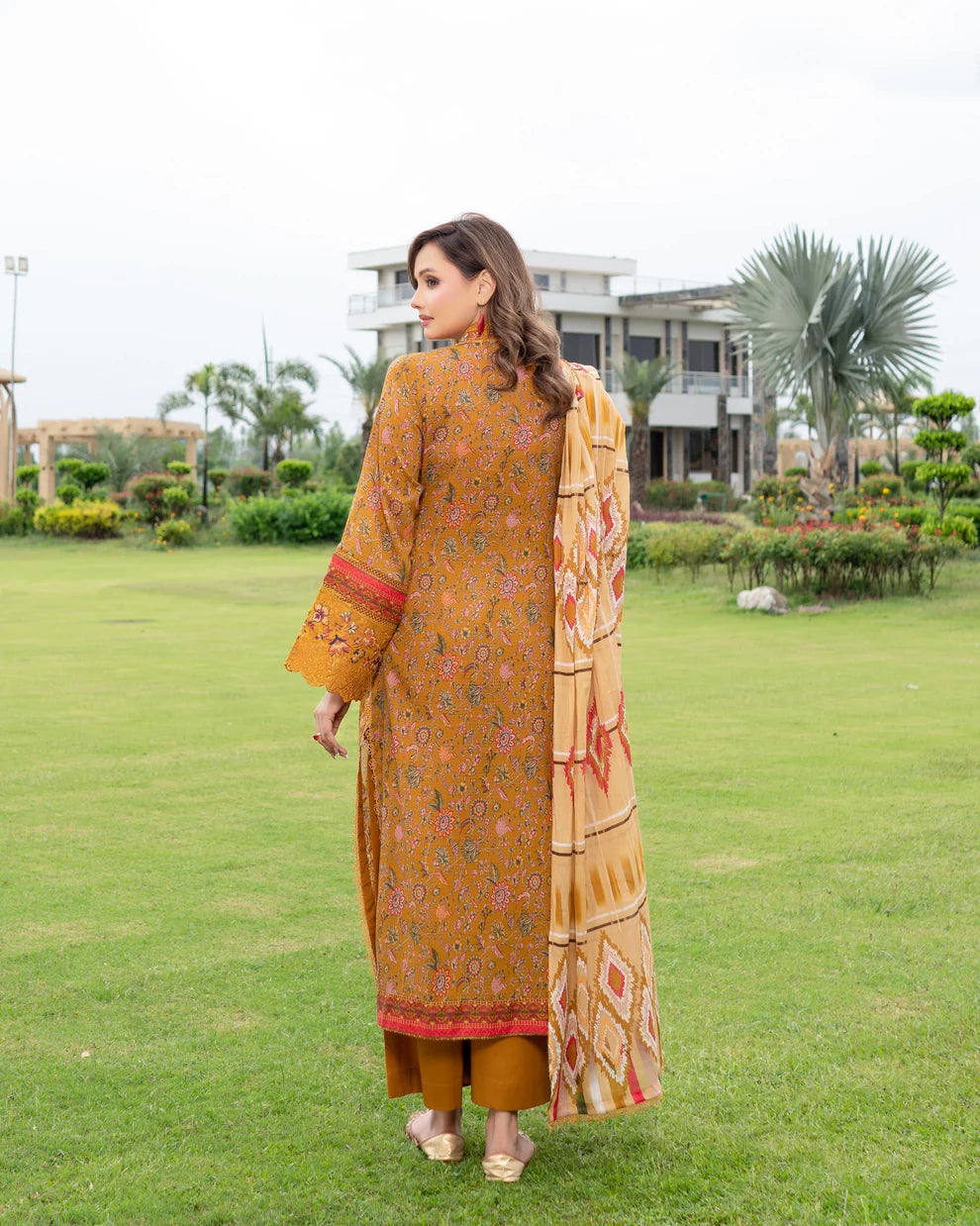 Munira Lawn Mustard