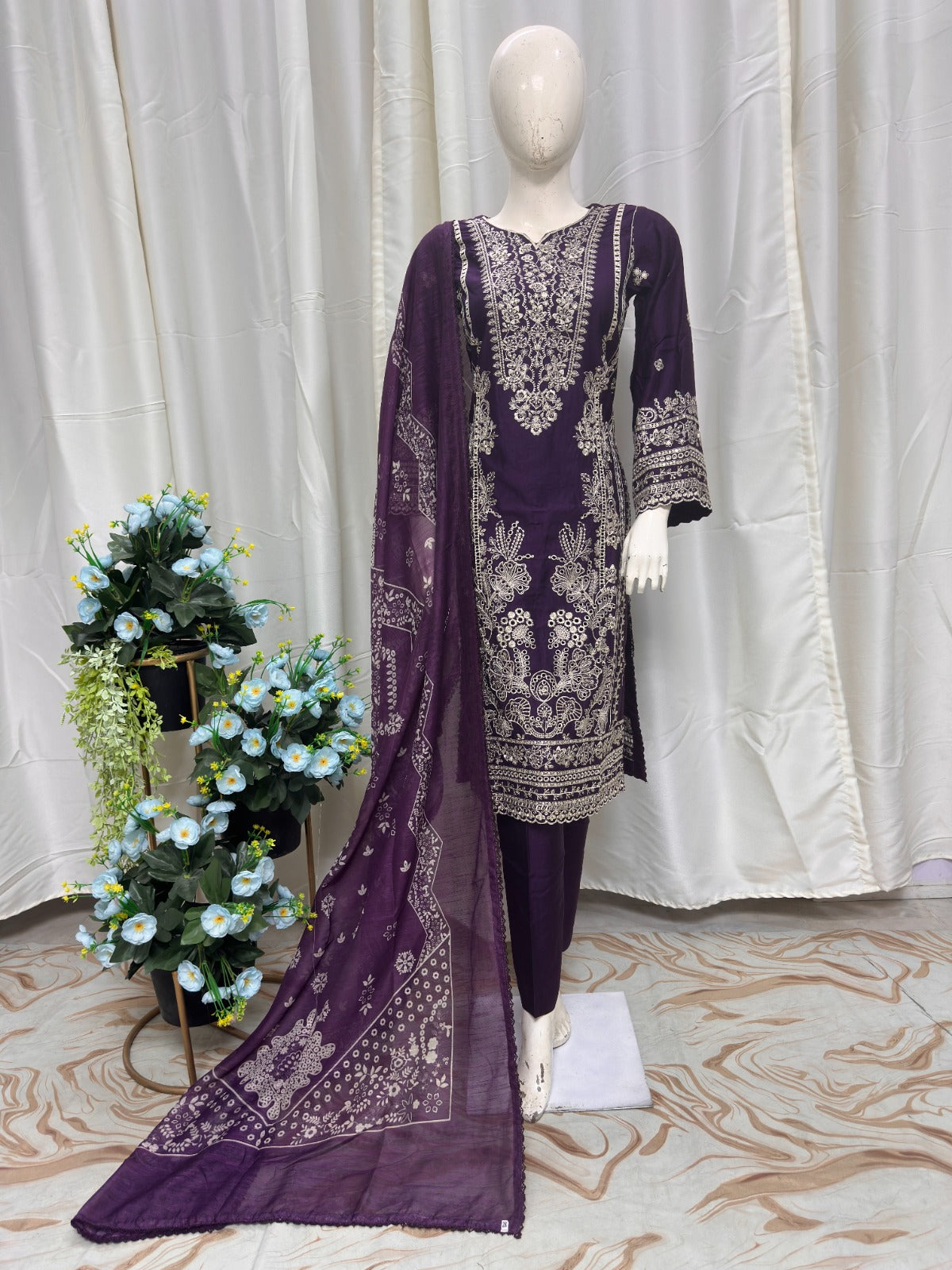 SG2393 Chickan kari Viscose Purple