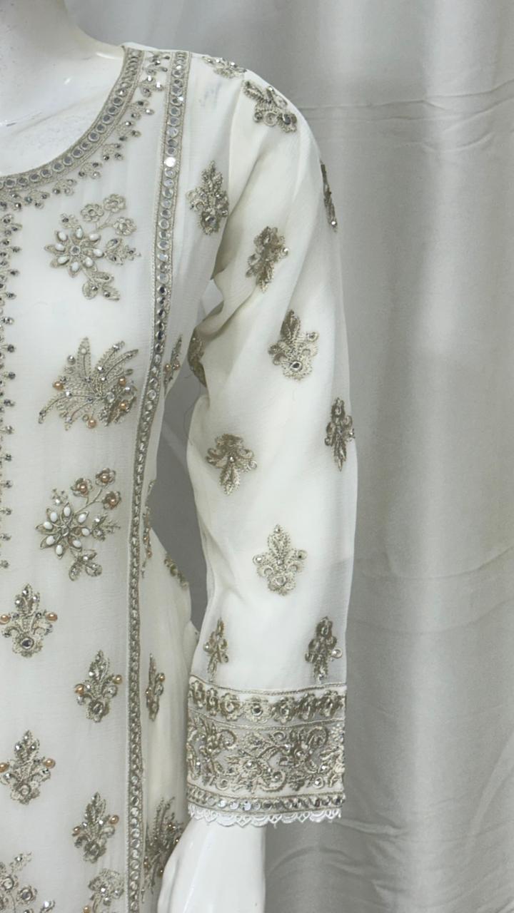 SG2573 Chiffon White
