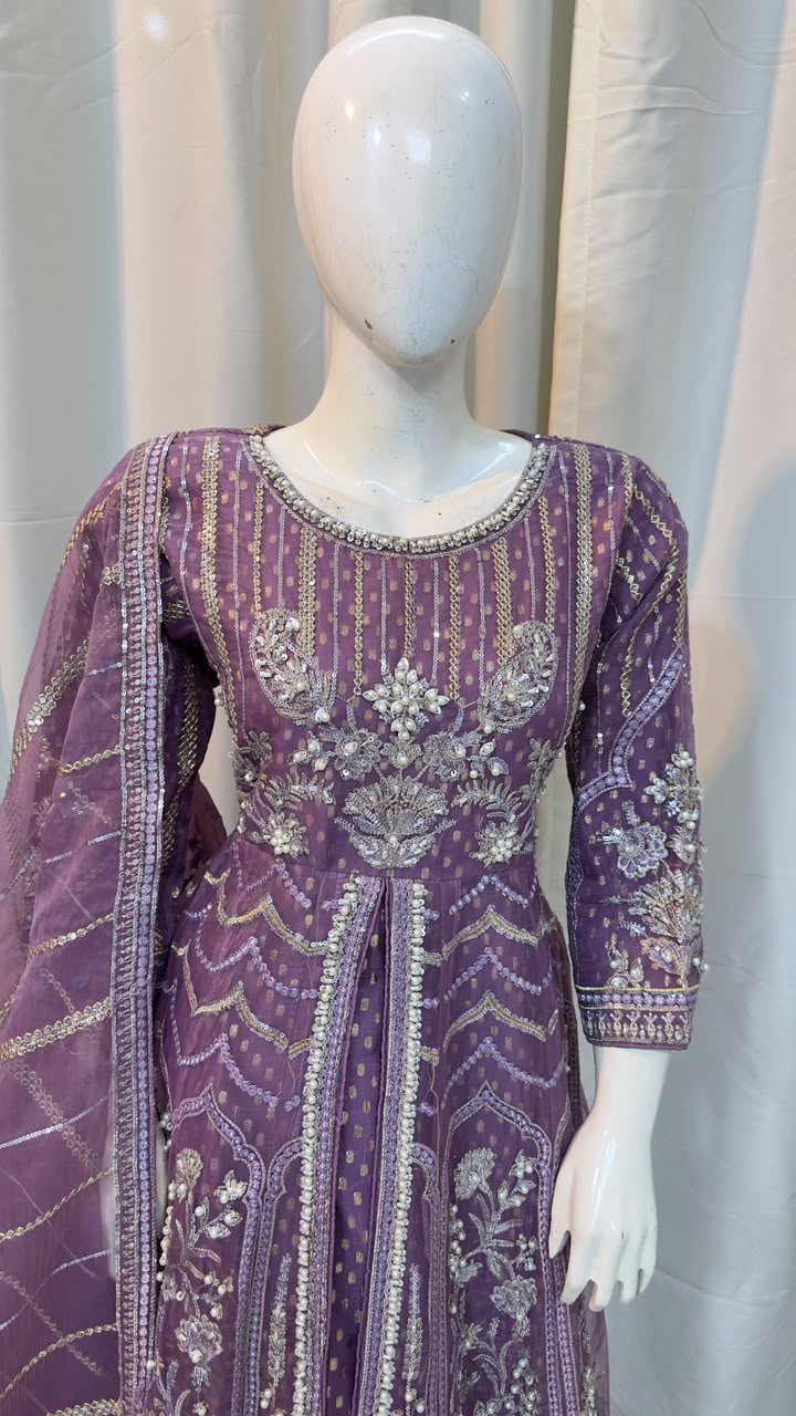 FG145 Gown Style Maxi Lilac