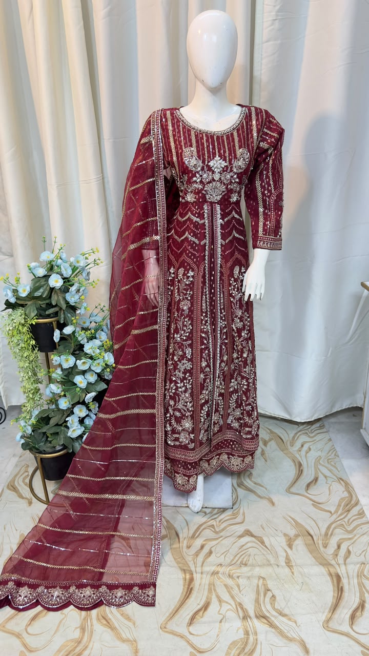 FG145 Gown Style Maxi Mehroon