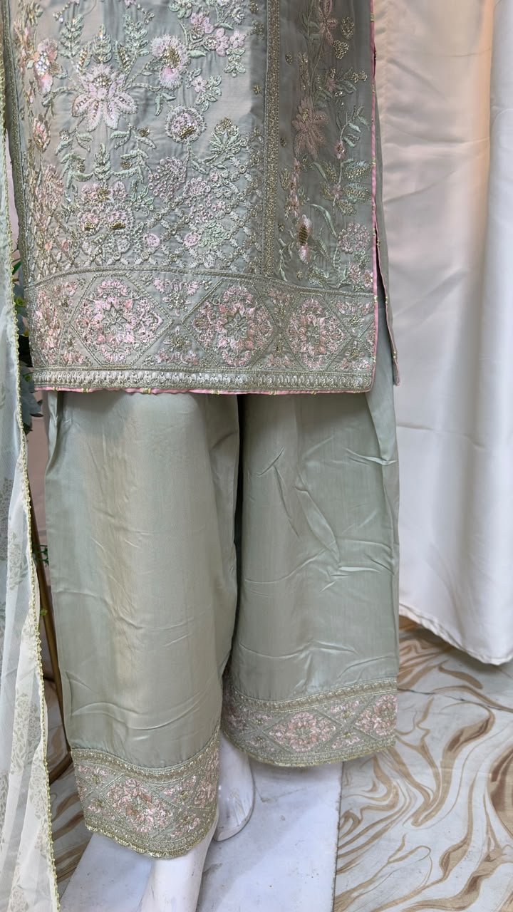 SG730 Viscose Pistachio Green