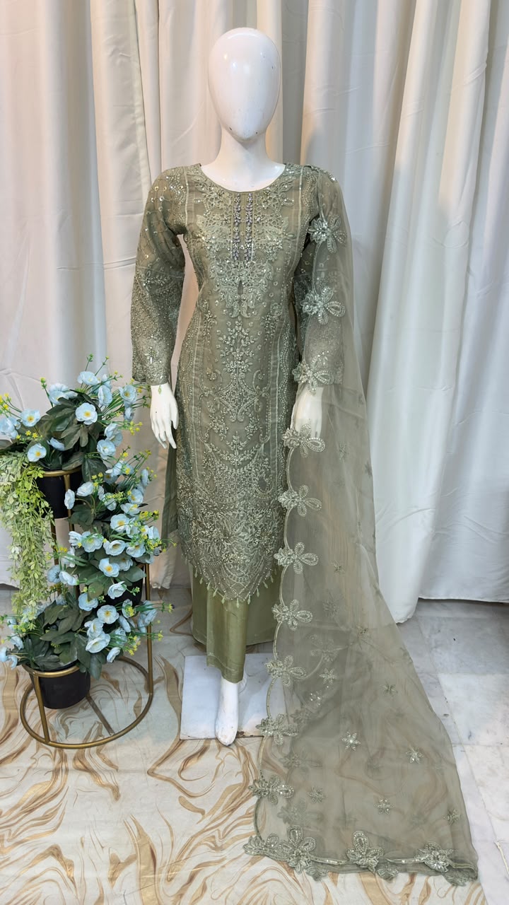 SG739 Organza Pista