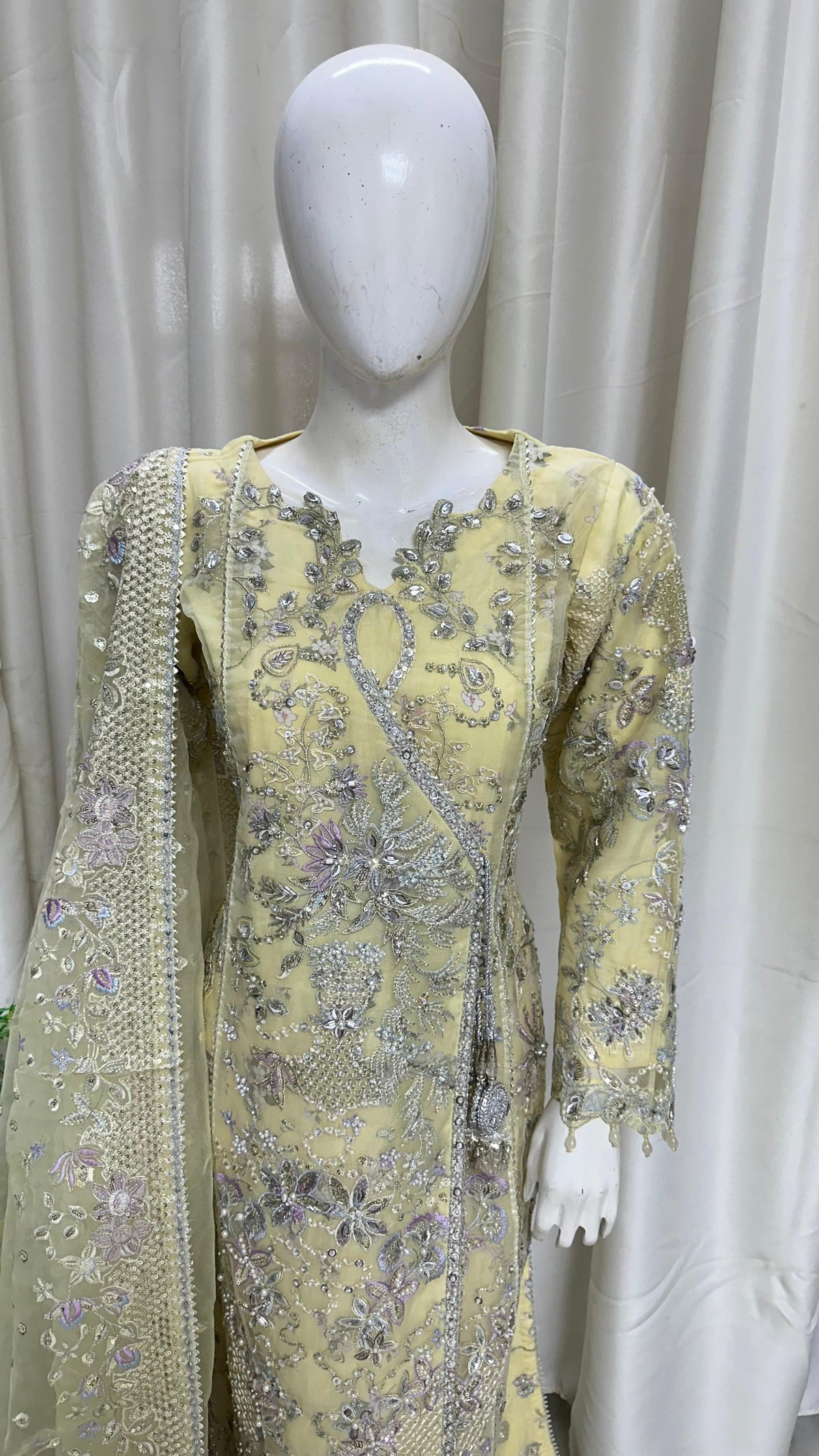 Sj849 Butter Yellow