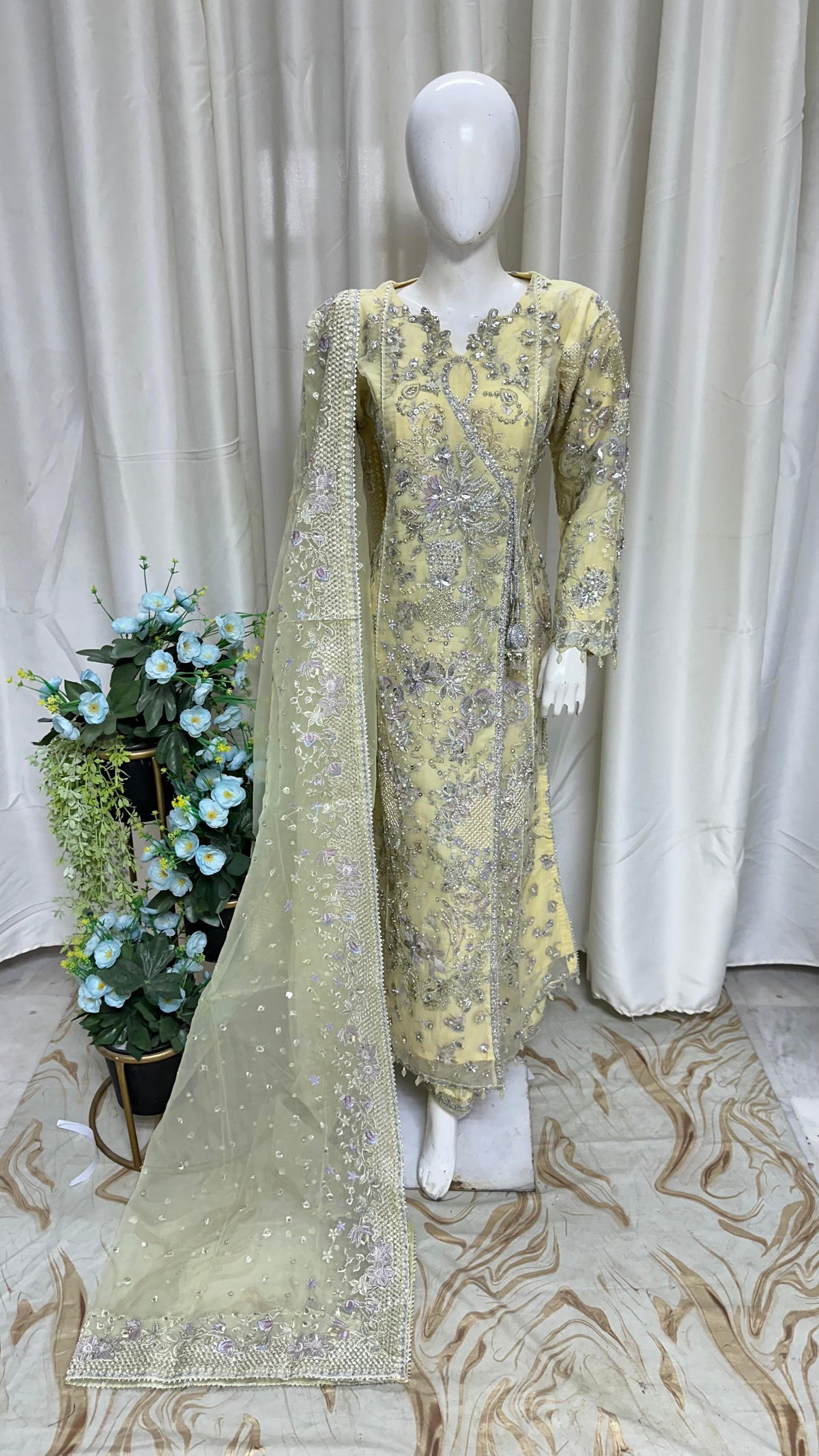 Sj849 Butter Yellow