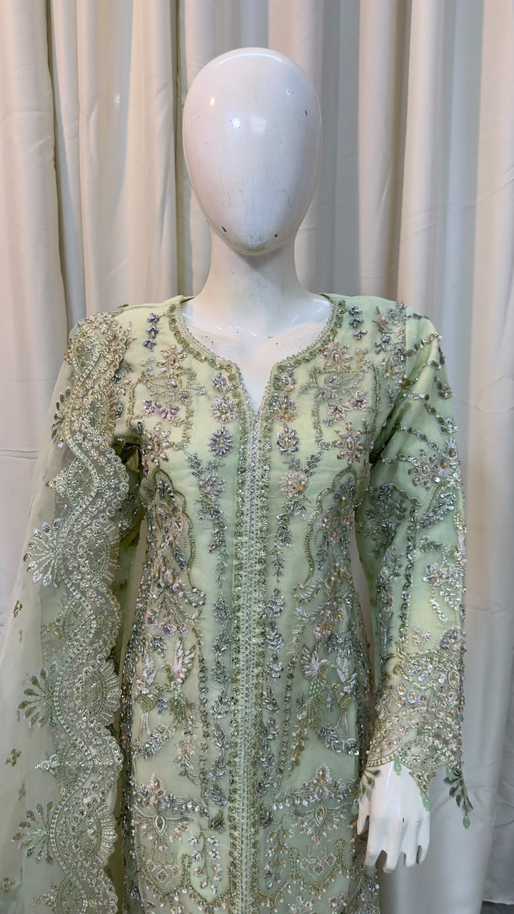 SJ7289 Organza pistachio Green
