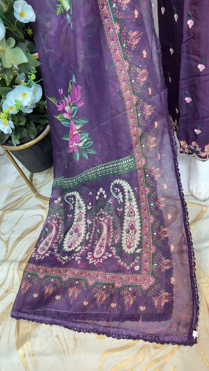 SG6482 Viscose Purple